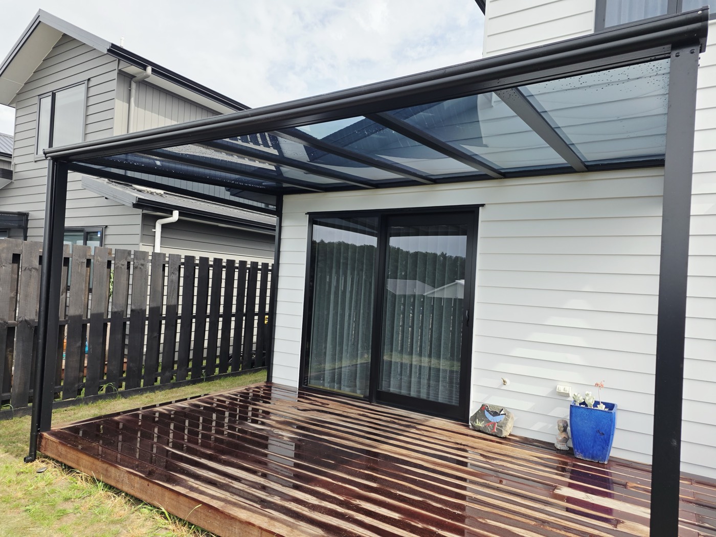 Glass canopy with harbour views